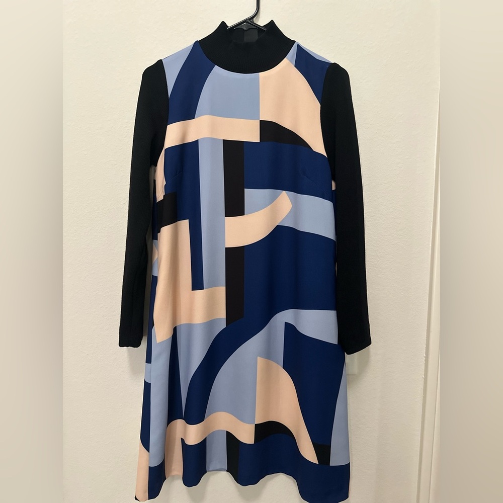 Abstract Patterned Dress - Picture 3 of 6